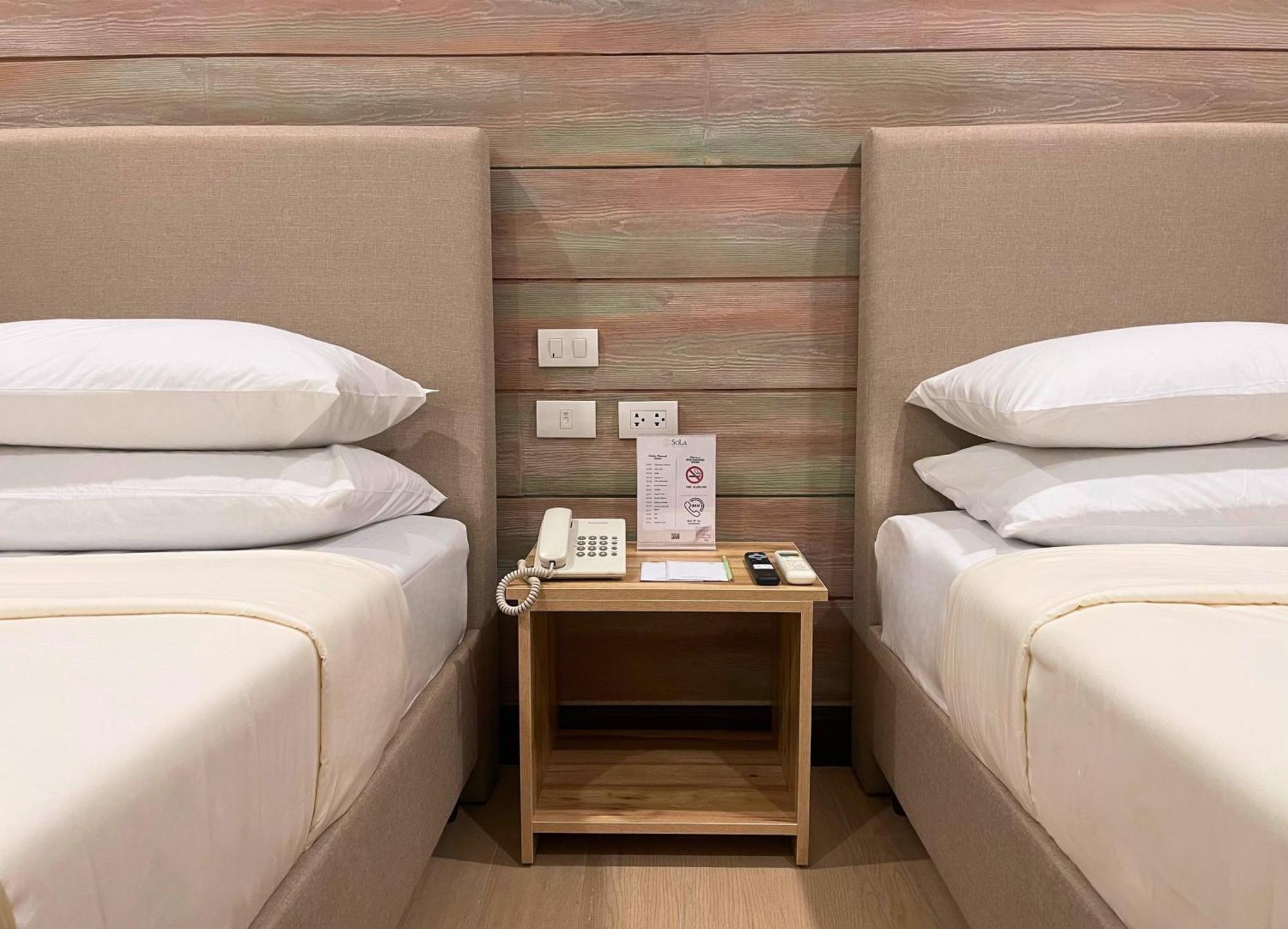 Sola Hotel 拉瓦格 外观 照片